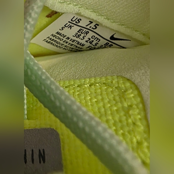 New Nike Air Zoom Pegasus Plus Running Shoes Women's Size 7.5 FQ7261-700 - Picture 12 of 12